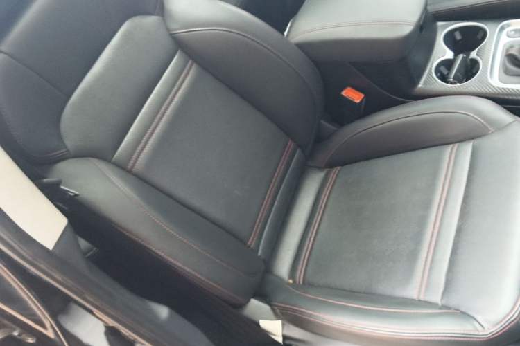 Used JAC Group Refine S7 2017 1.5T Manual Luxury Smart Model Right Front Seat