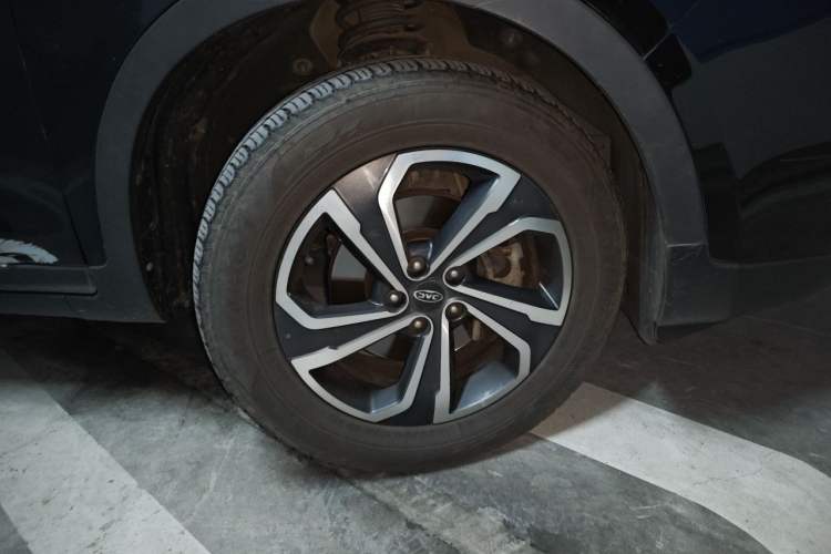Used JAC Group Refine S7 2017 2.0T Manual Luxury Version Right Front Wheel Hub