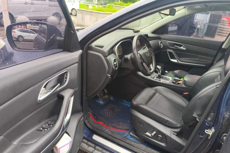 Used JAC Group Refine S7 2017 1.5T Automatic Luxury Smart Model Driver Seat