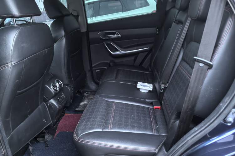 Used JAC Group Refine S7 2017 1.5T Manual Luxury Model Interior 7
