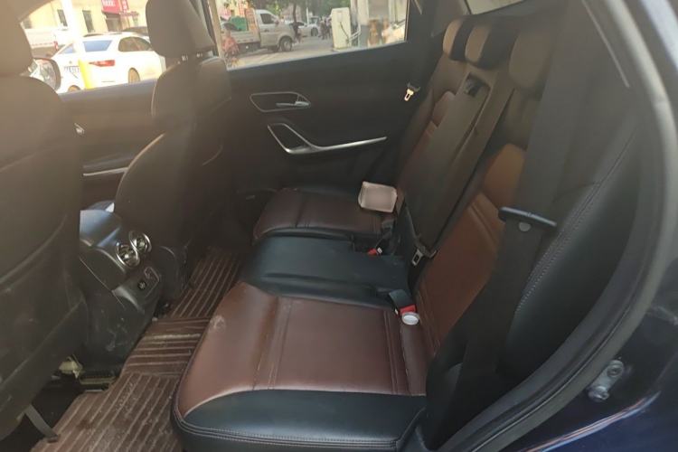 Used JAC Group Refine S7 2017 1.5T Manual Luxury Model Left Rear Seat