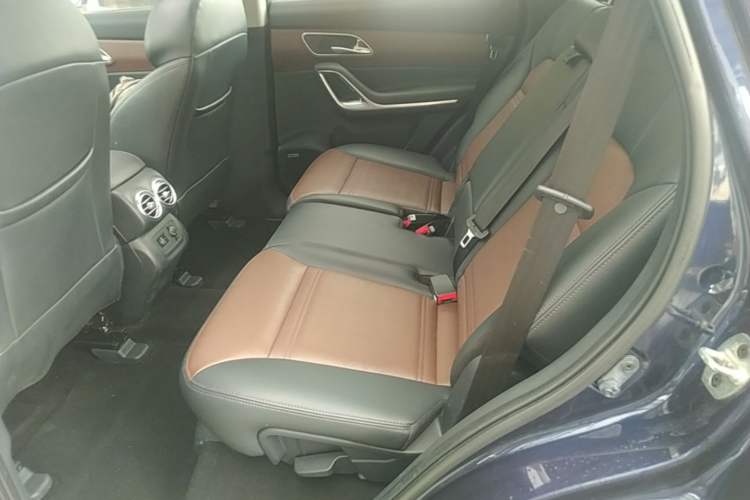 Used JAC Group Refine S7 2017 1.5T Manual Luxury Model Left Rear Seat
