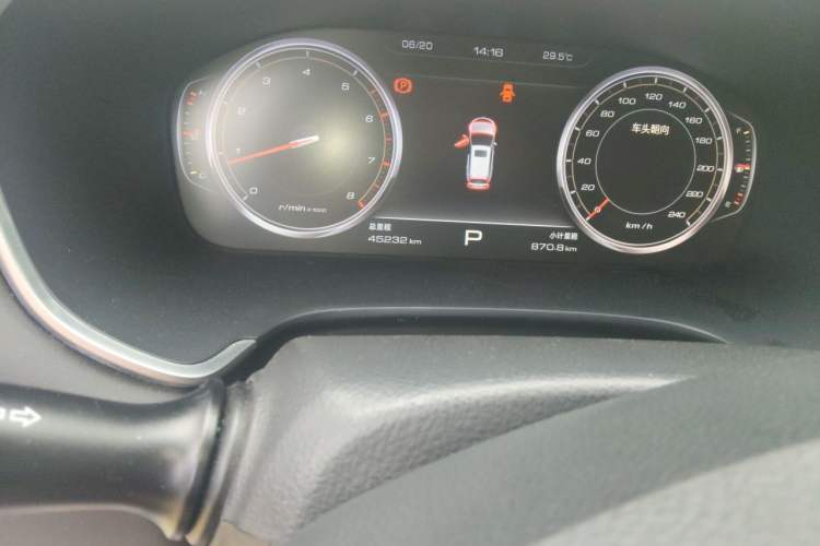 Used JAC Group Refine S7 2017 1.5T Automatic Luxury Model Odometer Close Up