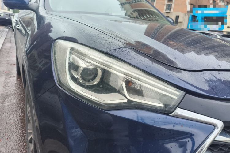 Used JAC Group Refine S7 2017 1.5T Automatic Luxury Smart Model Right Front Headlight