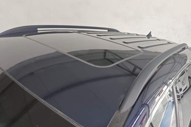 Used JAC Group Refine S7 2017 1.5T Manual Comfort Model Roof