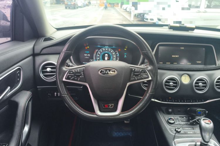 Used JAC Group Refine S7 2017 1.5T Automatic Luxury Smart Model Steering Wheel