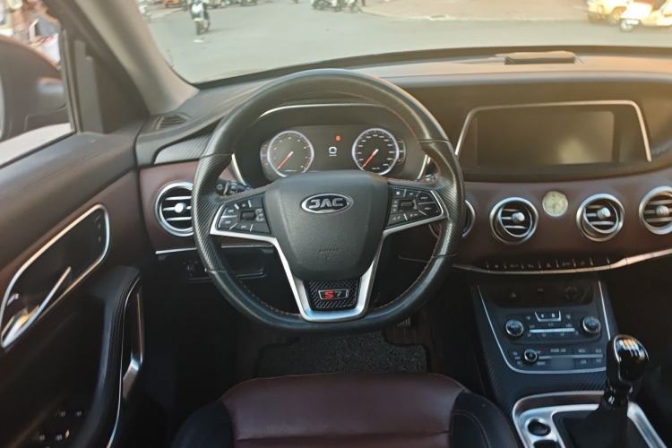 Used JAC Group Refine S7 2017 1.5T Manual Luxury Model Steering Wheel