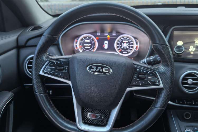 Used JAC Group Refine S7 2017 1.5T Manual Luxury Model Steering Wheel