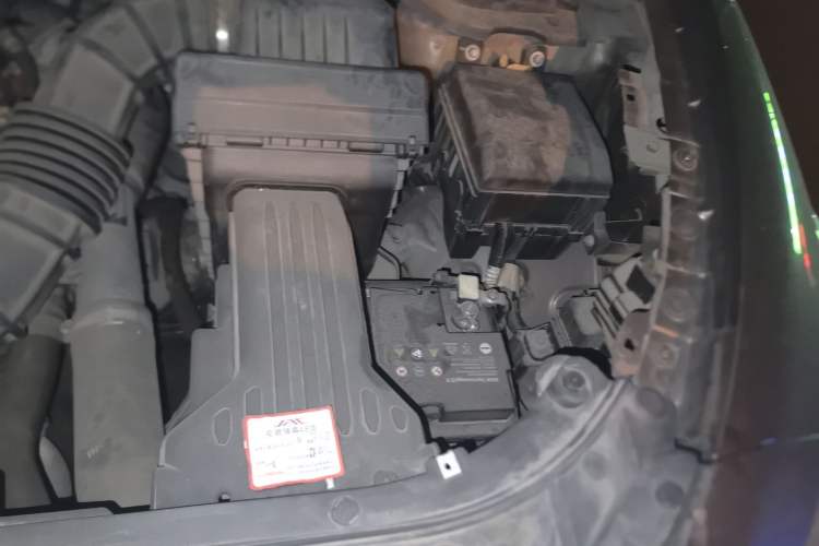 Used JAC Group Refine S7  Engine Bay Left