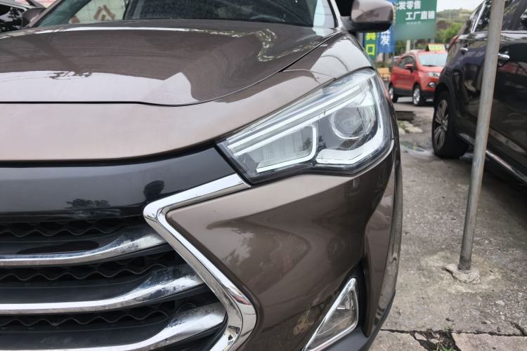 Used JAC Group Refine S7 2017 1.5T Manual Luxury Model Left Front Headlight