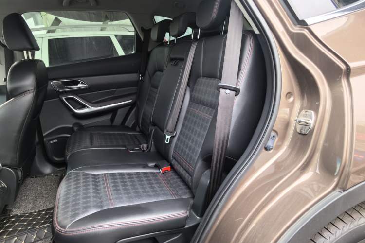 Used JAC Group Refine S7 2017 1.5T Manual Luxury Model Left Rear Seat