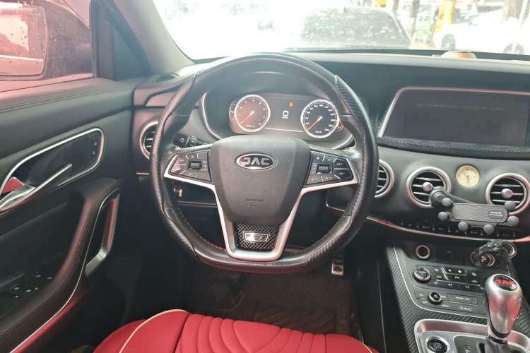 Used JAC Group Refine S7 2017 2.0T Automatic Luxury Model Steering Wheel