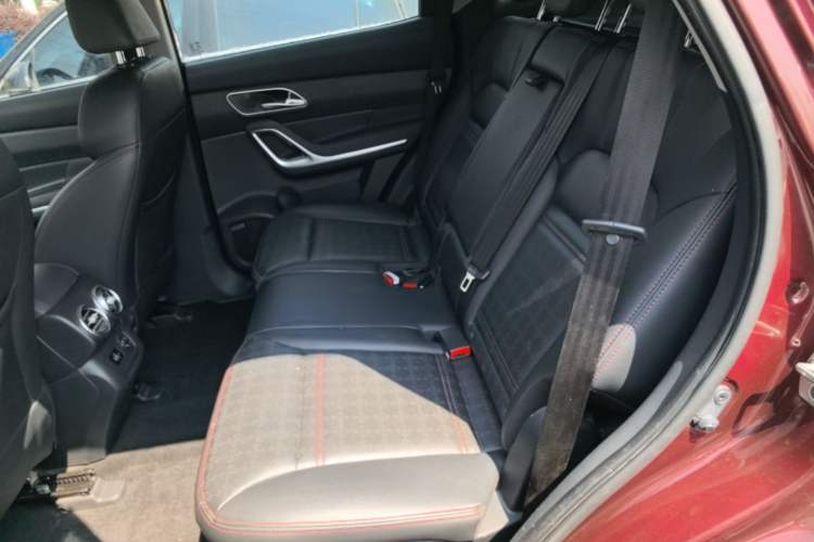 Used JAC Group Refine S7 2017 1.5T Automatic Luxury Model Left Rear Seat