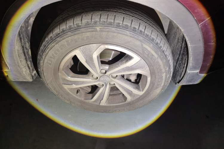 Used JAC Group Refine S7 2017 1.5T Manual Luxury Smart Model Right Front Wheel Hub