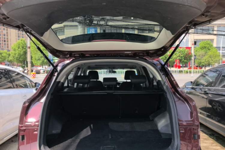 Used JAC Group Refine S7 2017 1.5T Automatic Luxury Model Trunk