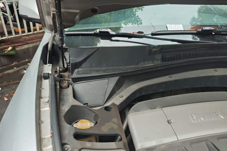 Used JAC Group Refine S7 2017 1.5T Manual Comfort Model Engine Bay Right