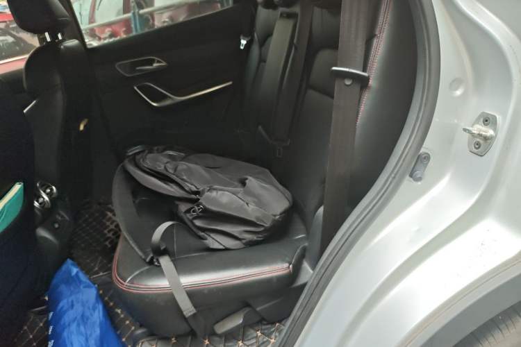 Used JAC Group Refine S7 2017 1.5T Manual Comfort Model Left Rear Seat