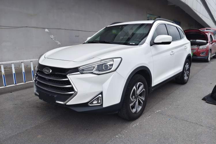Used JAC Group Refine S7 2017 1.5T Automatic Luxury Model Guazi used car, China used car export, Used car for sale, Used cars, Cheapest cars for sale