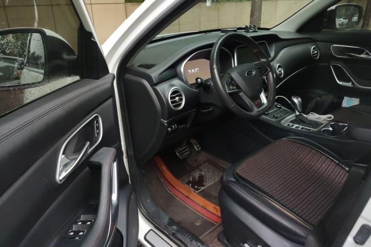 Used JAC Group Refine S7 2017 2.0T Automatic Luxury Model Driver Seat