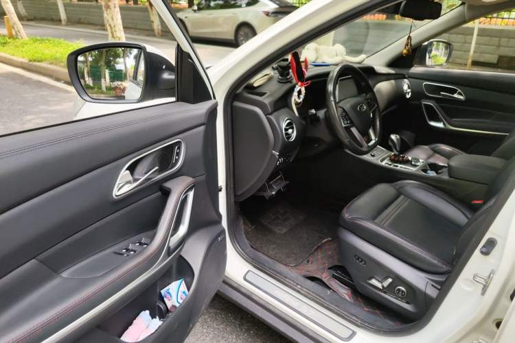 Used JAC Group Refine S7 2017 2.0T Automatic Flagship Edition Driver Seat