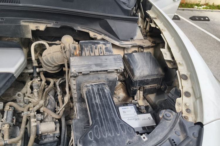 Used JAC Group Refine S7 2017 1.5T Manual Luxury Model Engine Bay Left