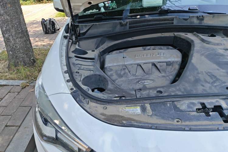 Used JAC Group Refine S7 2017 1.5T Automatic Luxury Model Engine Bay Right