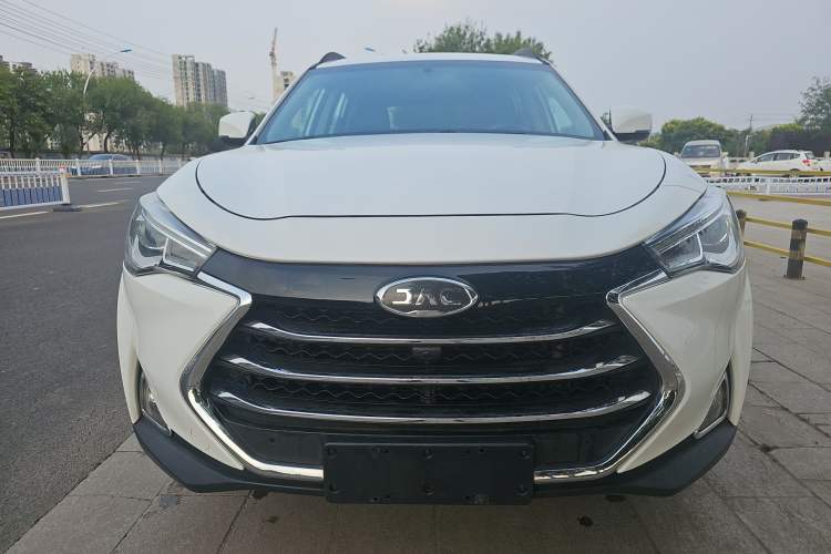Used JAC Group Refine S7 2017 1.5T Automatic Luxury Model Exterior 1
