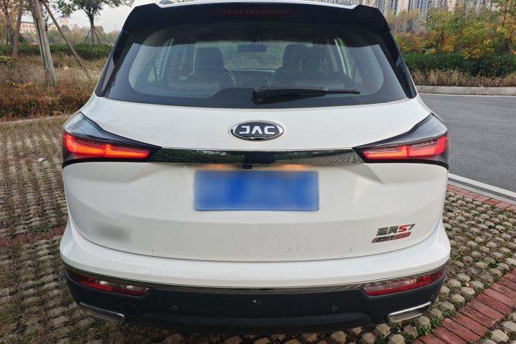 Used JAC Group Refine S7 2017 1.5T Automatic Comfort Model Exterior 4