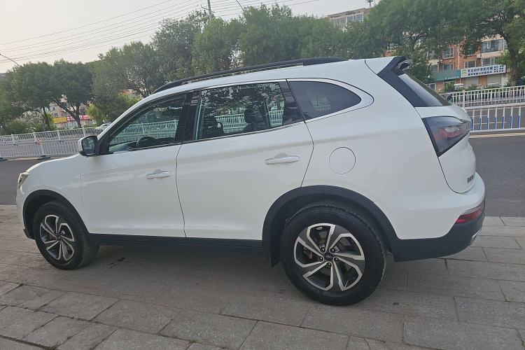 Used JAC Group Refine S7 2017 1.5T Automatic Luxury Model Exterior 5