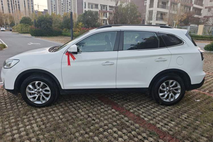 Used JAC Group Refine S7 2017 1.5T Automatic Comfort Model Exterior 5
