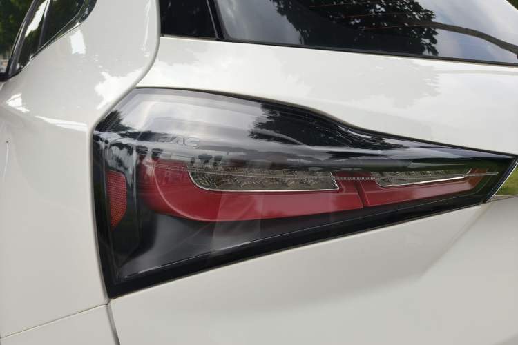 Used JAC Group Refine S7 2017 1.5T Manual Comfort Model Exterior 9