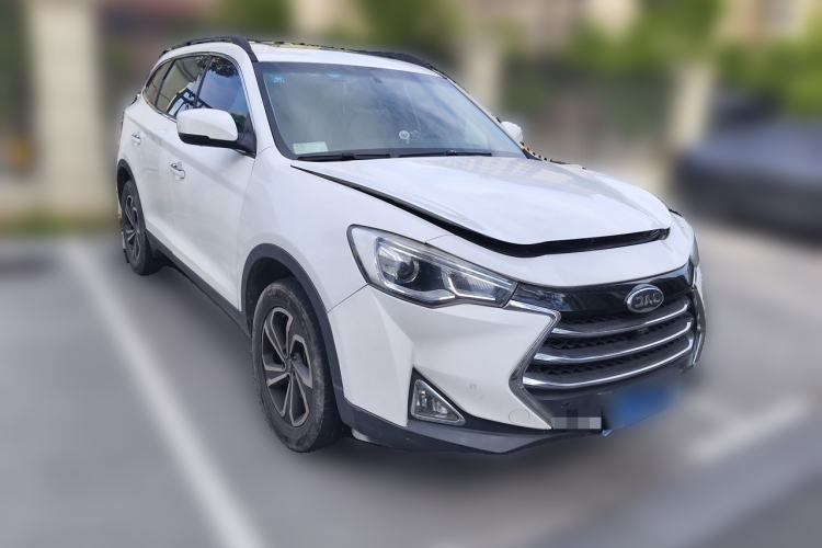 Used JAC Group Refine S7 2017 1.5T Manual Luxury Model Front Right 45 Deg