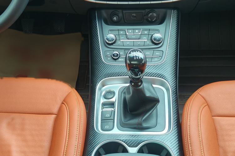 Used JAC Group Refine S7 2017 1.5T Manual Comfort Model Gear Lever