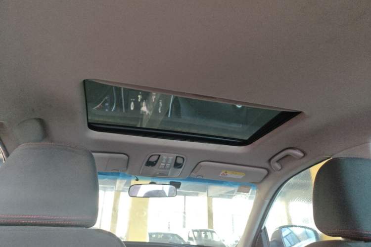 Used JAC Group Refine S7  Headliner