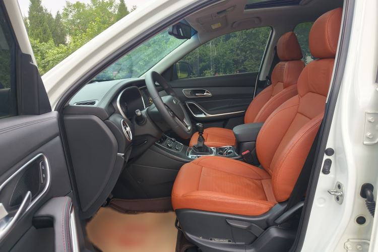 Used JAC Group Refine S7 2017 1.5T Manual Comfort Model Interior 2