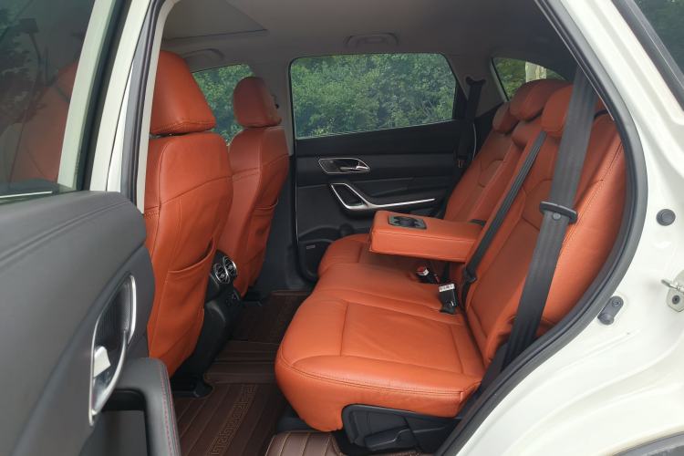 Used JAC Group Refine S7 2017 1.5T Manual Comfort Model Interior 3
