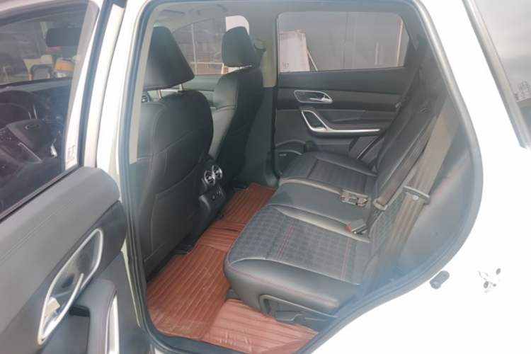 Used JAC Group Refine S7 2017 1.5T Automatic Comfort Model Left Rear Seat