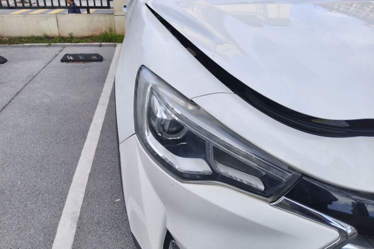 Used JAC Group Refine S7 2017 1.5T Manual Luxury Model Right Front Headlight