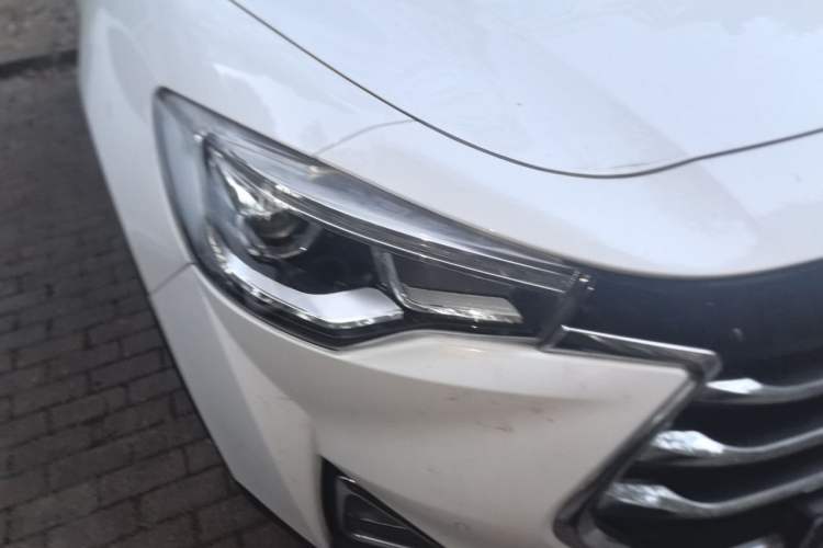 Used JAC Group Refine S7 2017 1.5T Manual Luxury Model Right Front Headlight