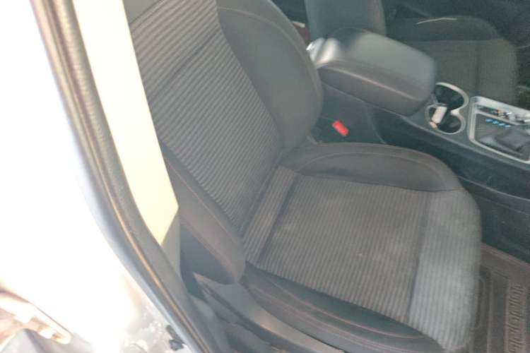 Used JAC Group Refine S7  Right Front Seat