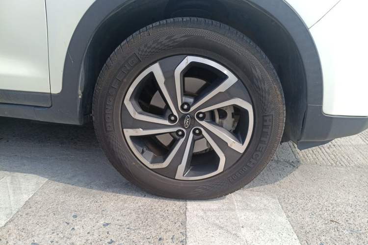 Used JAC Group Refine S7 2017 1.5T Automatic Luxury Model Right Front Wheel Hub