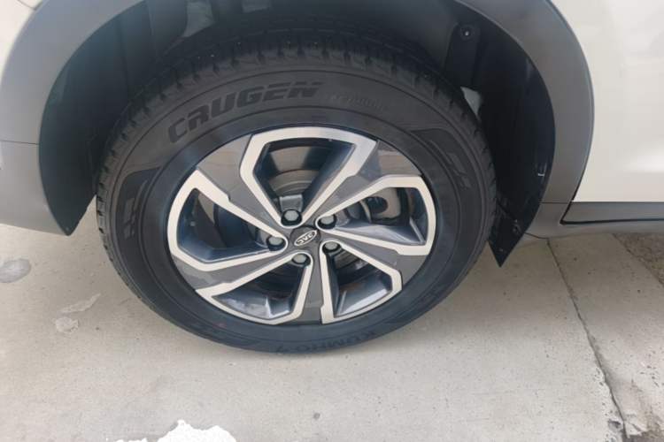 Used JAC Group Refine S7 2017 1.5T Automatic Comfort Model Right Rear Wheel Hub