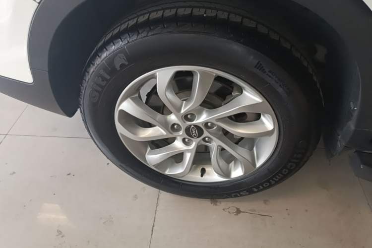 Used JAC Group Refine S7 2017 1.5T Manual Comfort Model Right Rear Wheel Hub