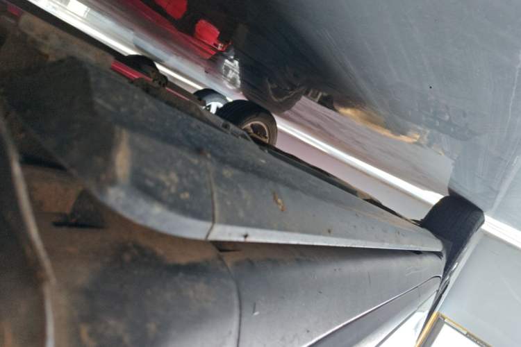 Used JAC Group Refine S7  Right Side Sill