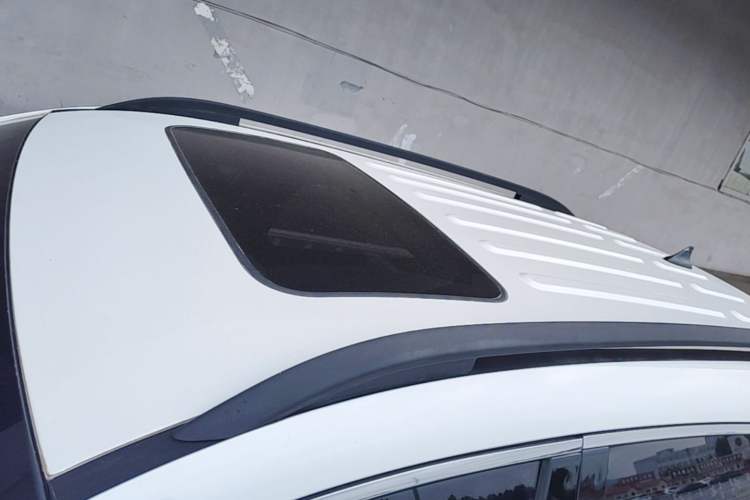 Used JAC Group Refine S7 2017 1.5T Automatic Luxury Model Roof