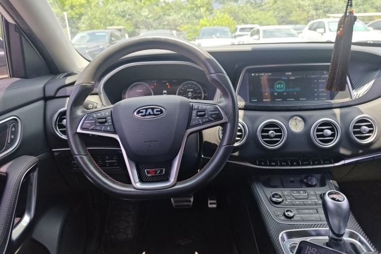 Used JAC Group Refine S7 2017 2.0T Automatic Flagship Edition Steering Wheel