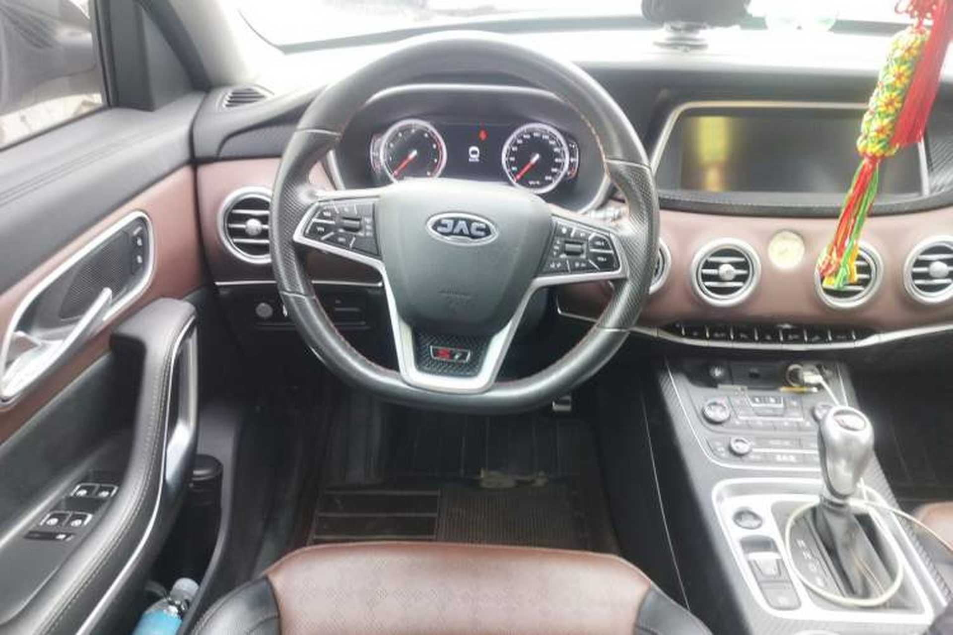 Used JAC Group Refine S7 2017 2.0T Automatic Luxury Smart Version Steering Wheel