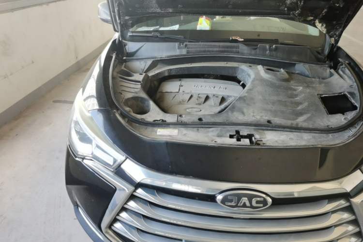 Used JAC Group Refine S7 2018 Sport Edition 1.5T Manual Urban Model 5 Seats Engine Bay Right