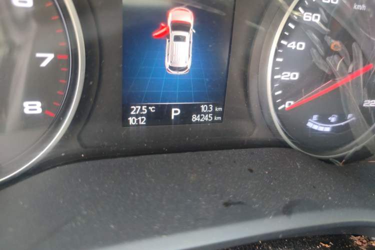 Used JAC Group Refine S7 2018 Super Edition 251T Automatic Supreme 5-Seater Odometer Close Up