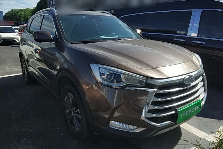 Used JAC Group Refine S7 2018 Super Edition 251T Automatic Supreme 5-Seater Front Right 45 Deg